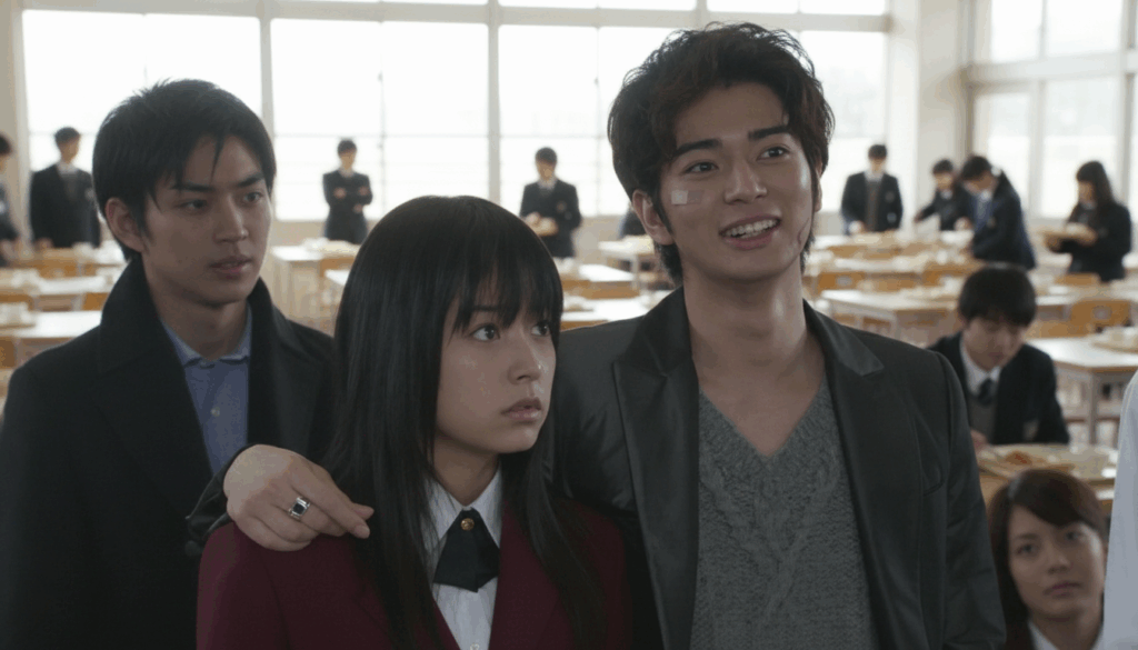 Cena de Hana Yori Dango, com os protagonistas Tsukasa Doumyouji e Makino Tsukushi.